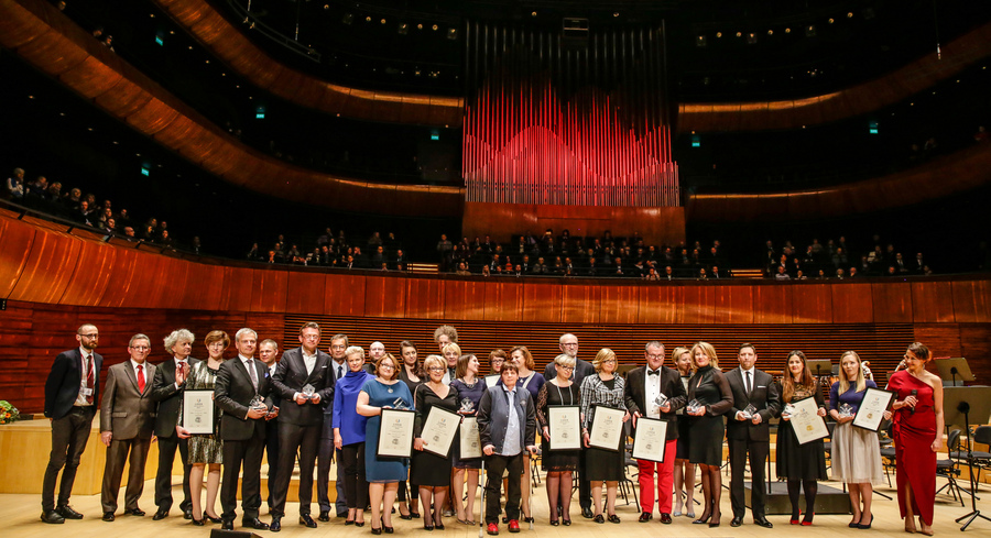 prestizowa nagroda za zarzadzanie w ochronie zdrowia w szpitalu uniwersyteckim w krakowie