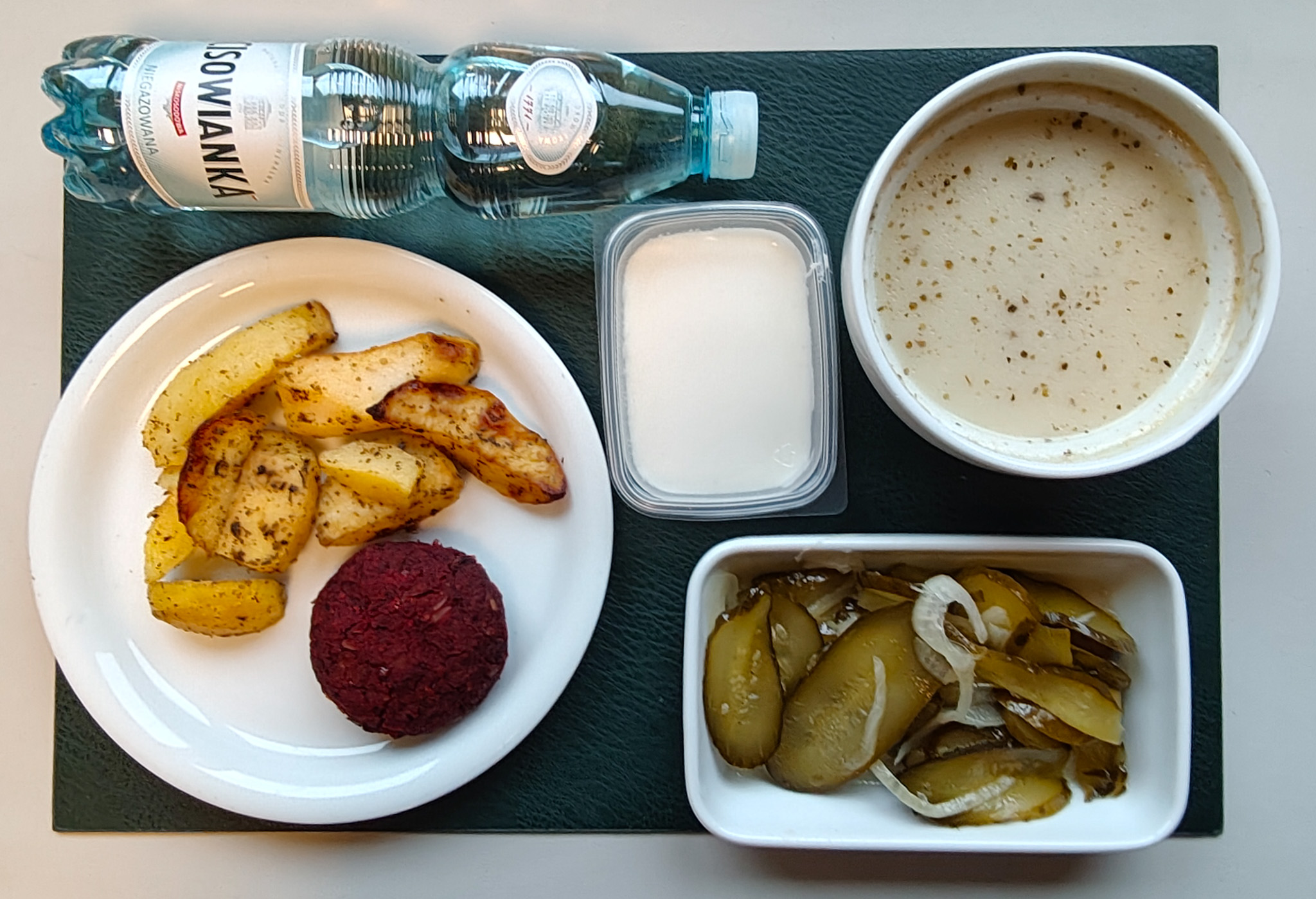 obiad dieta z ograniczeniem łatwoprzyswajalnych węglowodanów, ubogoenergetyczna, bogatoresztkowa 