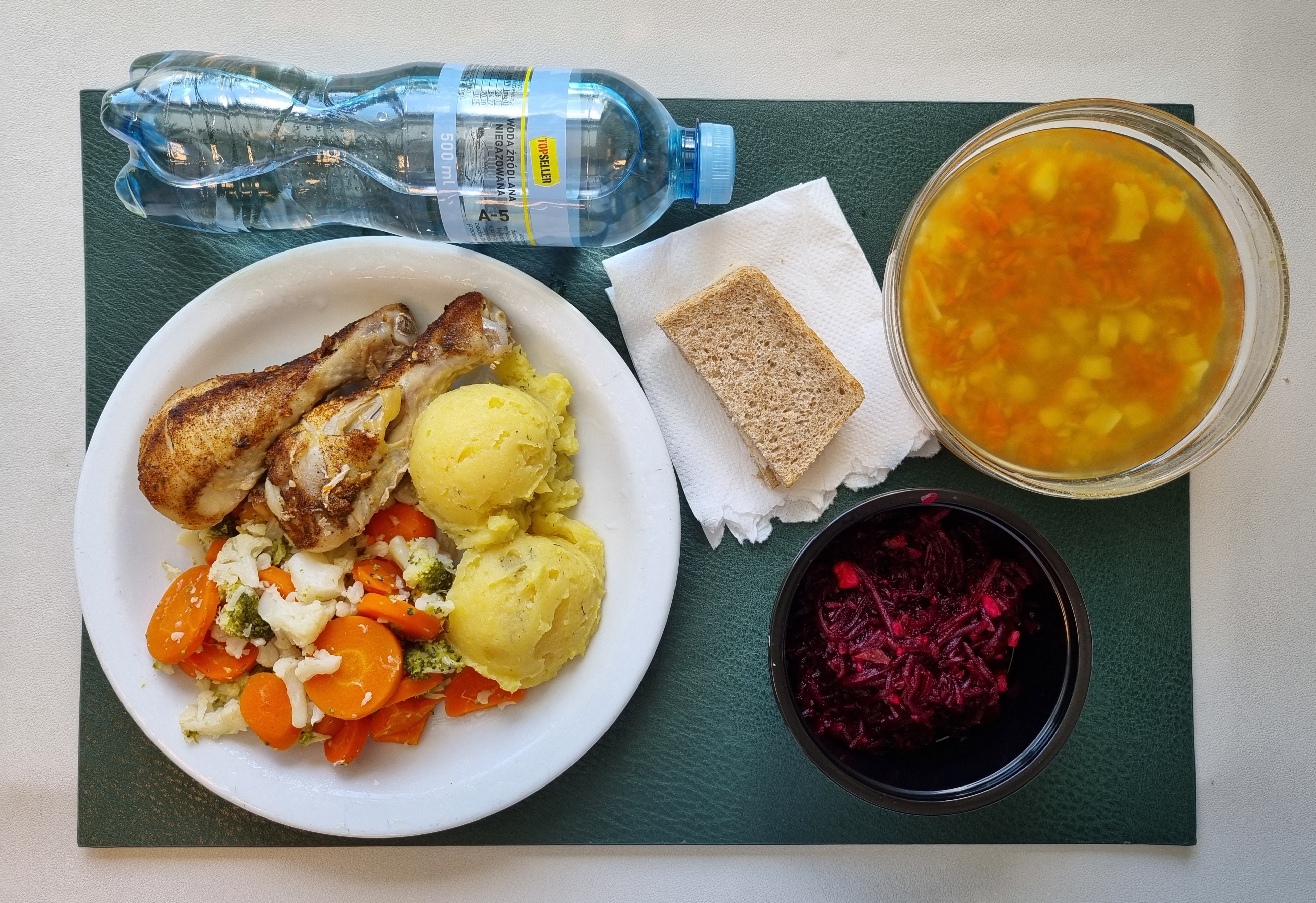 dobry posiłek obiad - dieta bogatoresztkowa