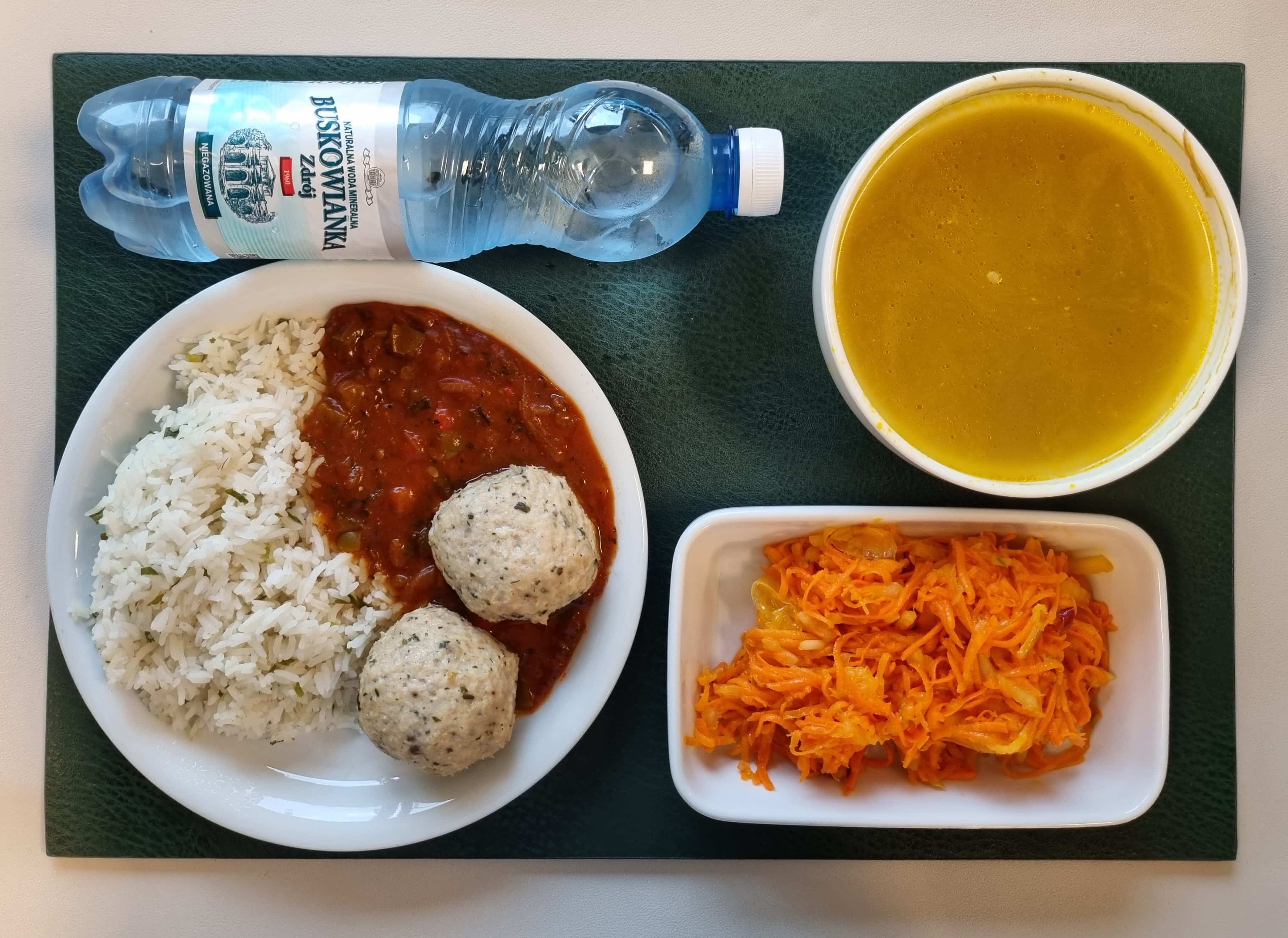 dobry posiłek obiad - dieta bogatoresztkowa