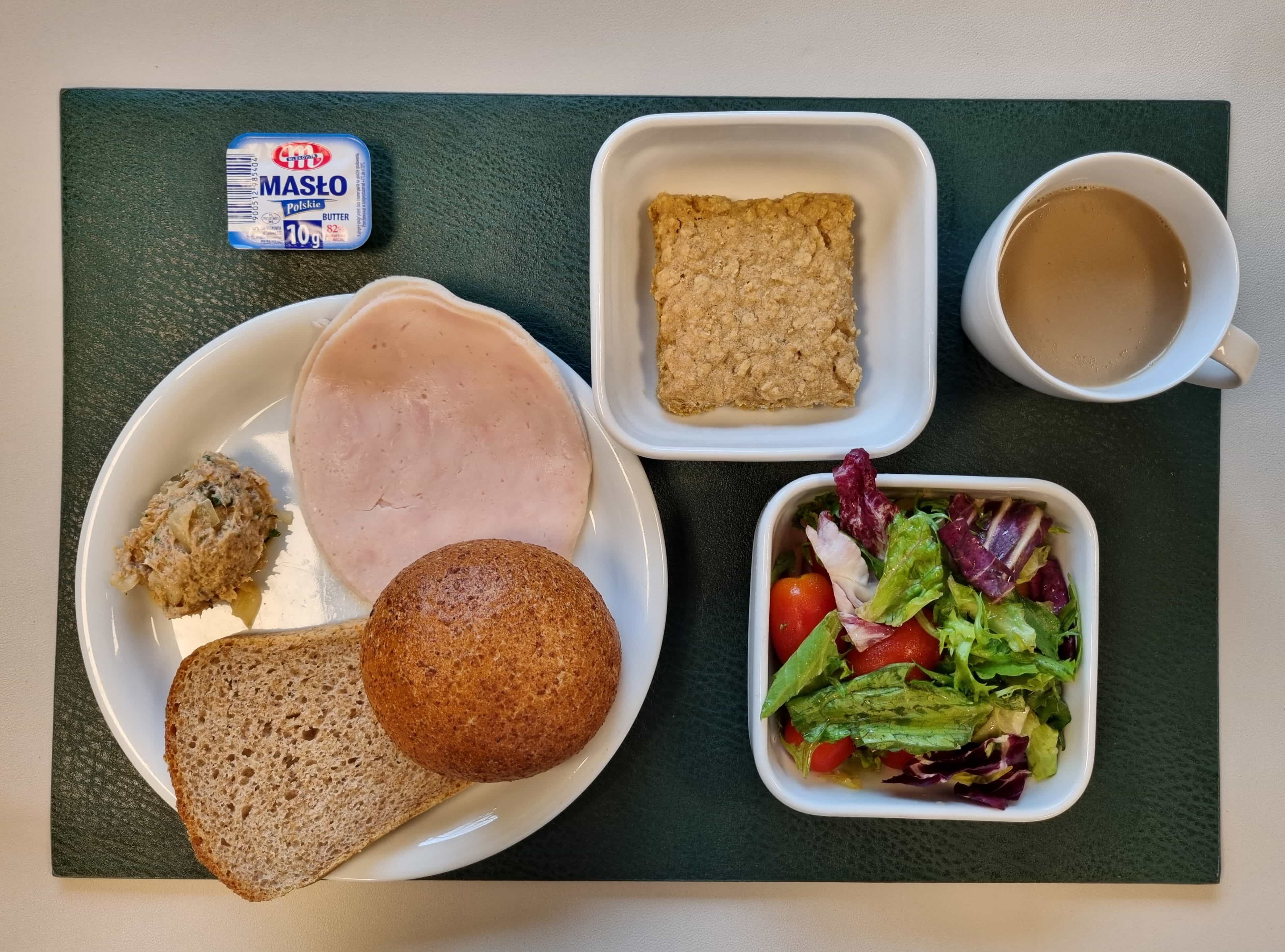 dobry posiłek śniadanie - dieta podstawowa