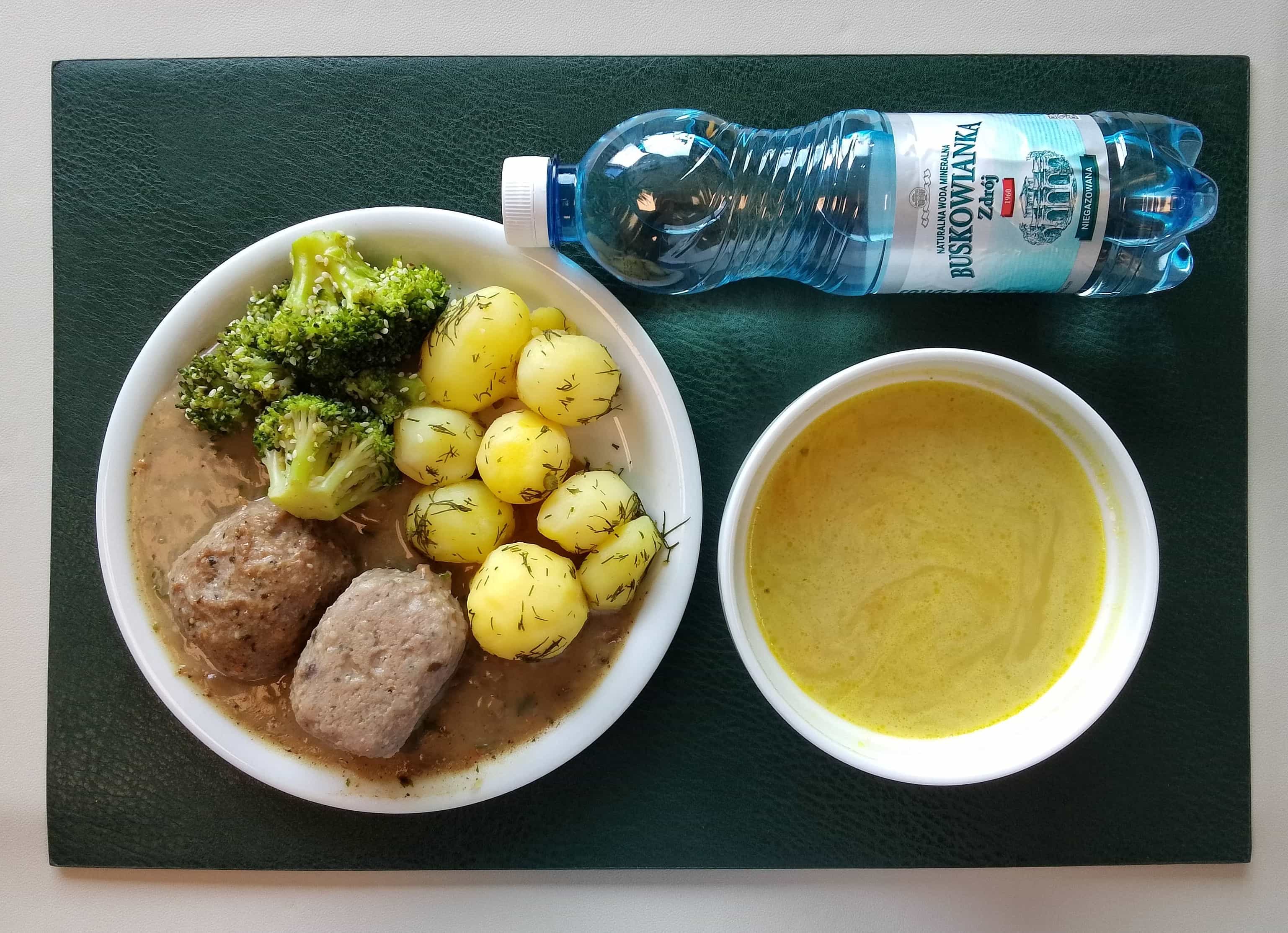 dobry posiłek obiad - dieta bogatoresztkowa