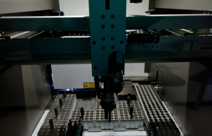 Sprzęt Zakładu Diagnostyki - zbliżenie na detale