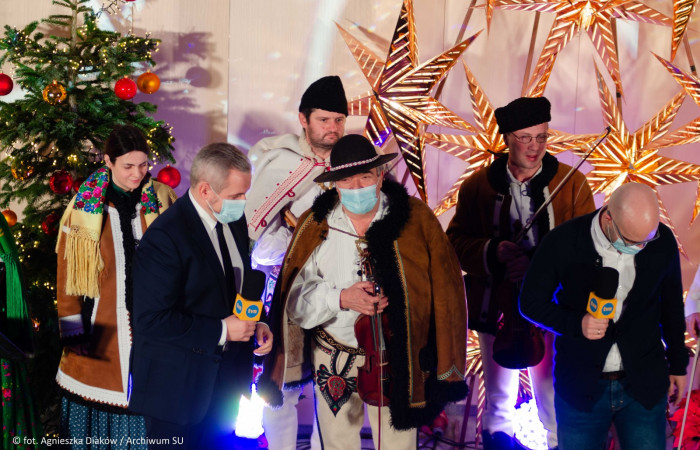 Jan Karpiel - Bułecka oraz Dyrektor szpitala na scenie