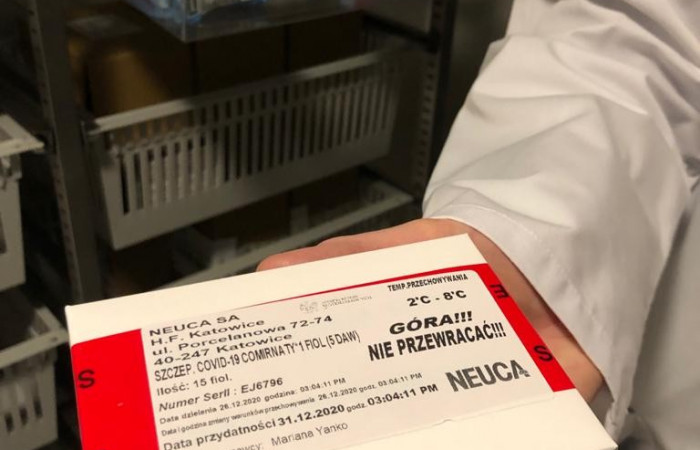 Zbliżenie na szczepionki