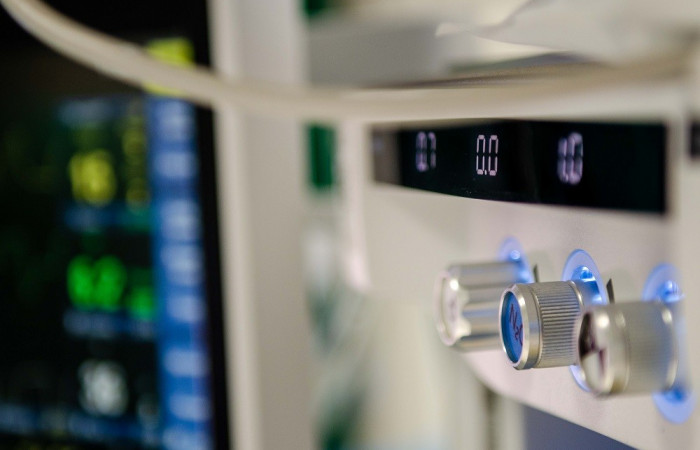 Operacja zbliżenie na sprzęt