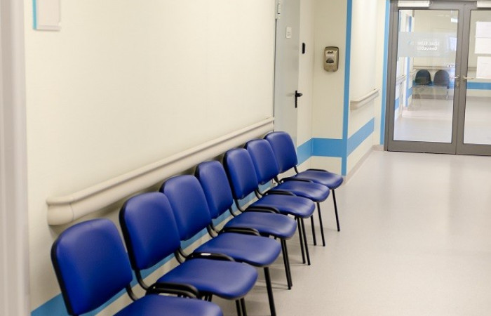 Łóżka w sali dla Pacjentów 