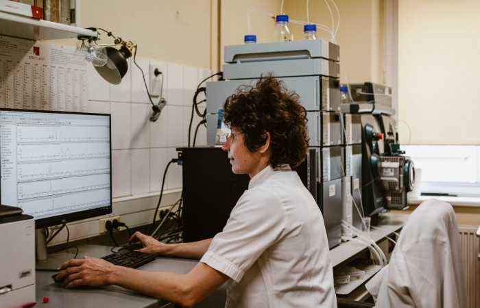 Personel Zakładu Diagnostyki Biochemicznej i Molekularnej przy pracy