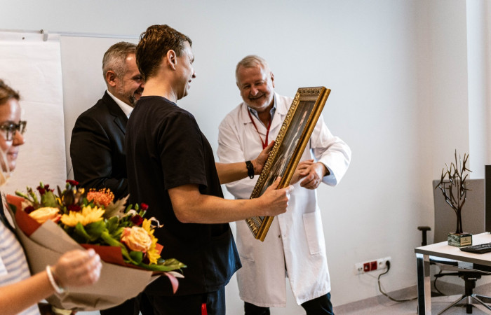 Prof. Matyja - oficjalne pożegnanie z Oddziałem - zdjęcia grupowe