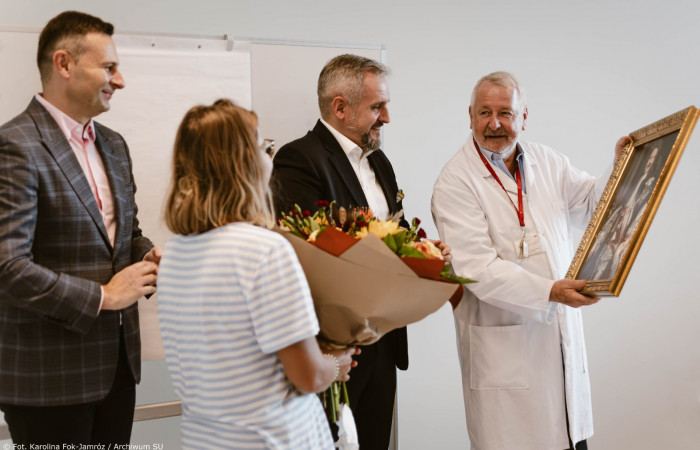 Prof. Matyja - oficjalne pożegnanie z Oddziałem - zdjęcia grupowe