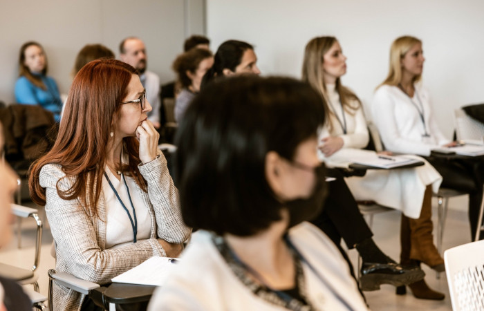 Uczestnicy szkolenia w sali wykładowej NSSU