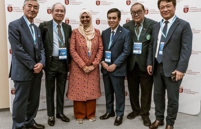 Dyrektorzy zrzeszonych w Światowej Federacji Szpitali oraz Polskiej Federacji Szpitali z Wizytą w Szpitalu Uniwersyteckim w Krakowie 