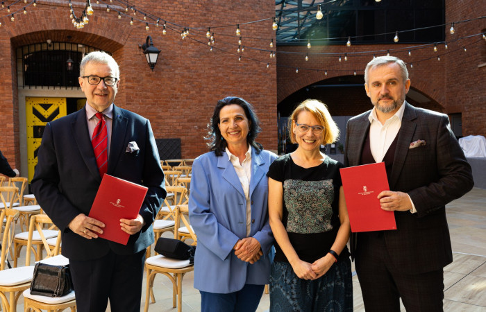 Prof. Piotr Dobosz, dr Anna Łachowska, dr Katarzyna Wanat, Dyrektor Marcin Jędrychowski