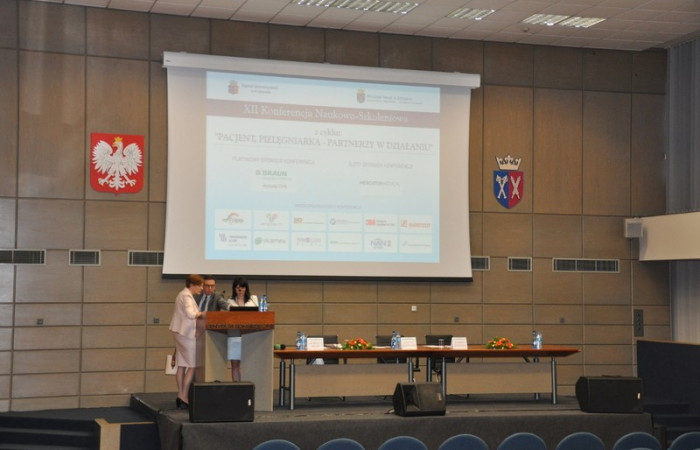 konferencja_z_cyklu_pacjent_pielegniarka_partnerzy_w_dzialaniu_juz_po_raz_dwunasty