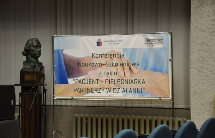 konferencja_z_cyklu_pacjent_pielegniarka_partnerzy_w_dzialaniu_juz_po_raz_dwunasty_2