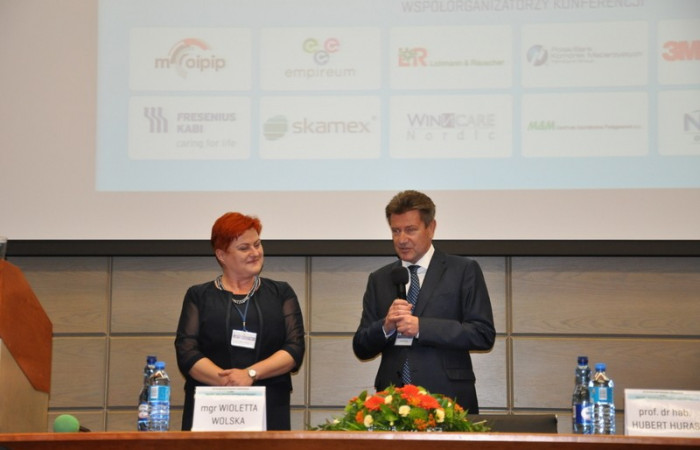 konferencja_z_cyklu_pacjent_pielegniarka_partnerzy_w_dzialaniu_juz_po_raz_dwunasty_7