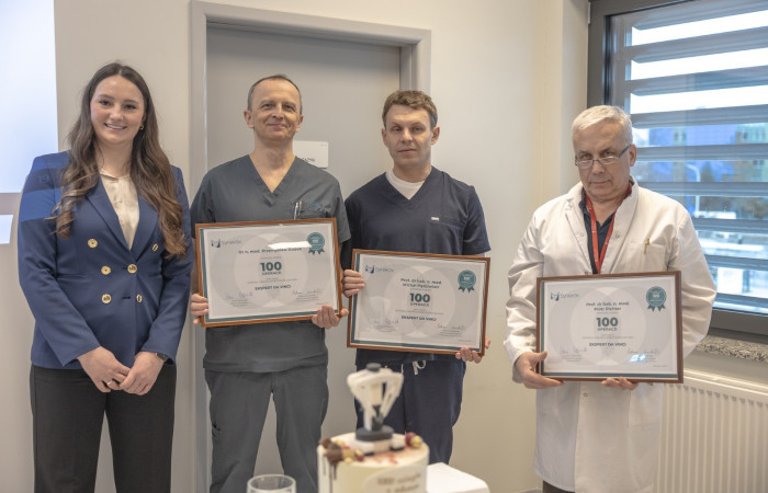 Obchody tysiecznej operacji systemem robotycznym daVinci