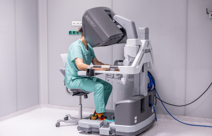 Setna operacja robotyczna dr hab. Mateusza Rubinkiewicza